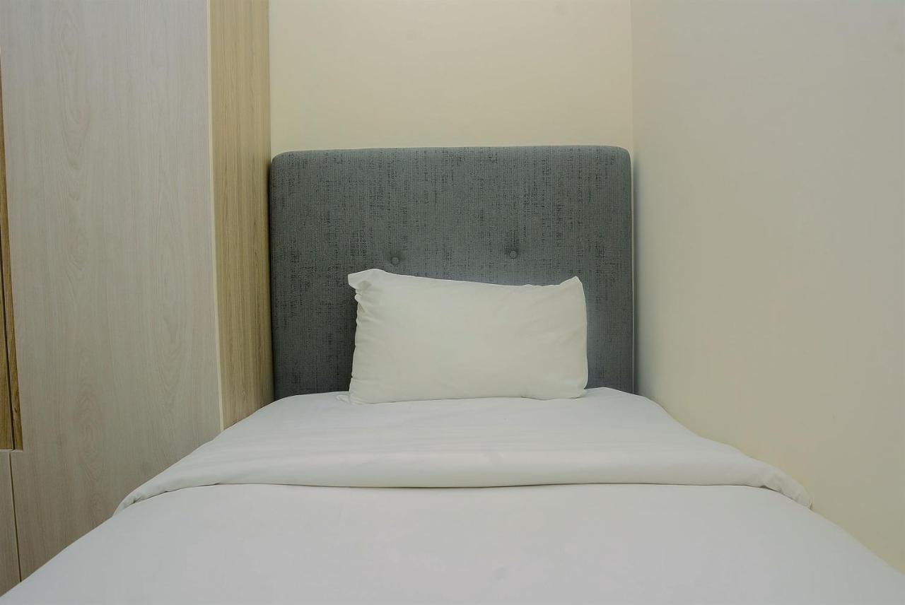 Strategic View @ 2br Menteng Park By Travelio Apartment *