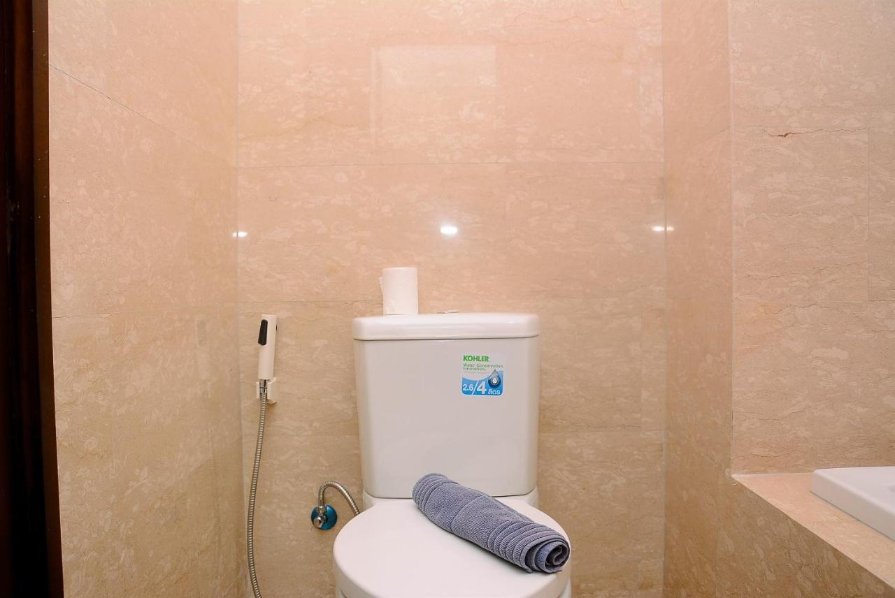 Apartment Strategic View @ 2br Menteng Park By Travelio